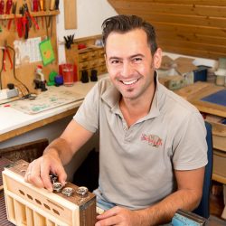 Unsere Mitarbeiter sorgen für höchste Qualität in der Fertigung